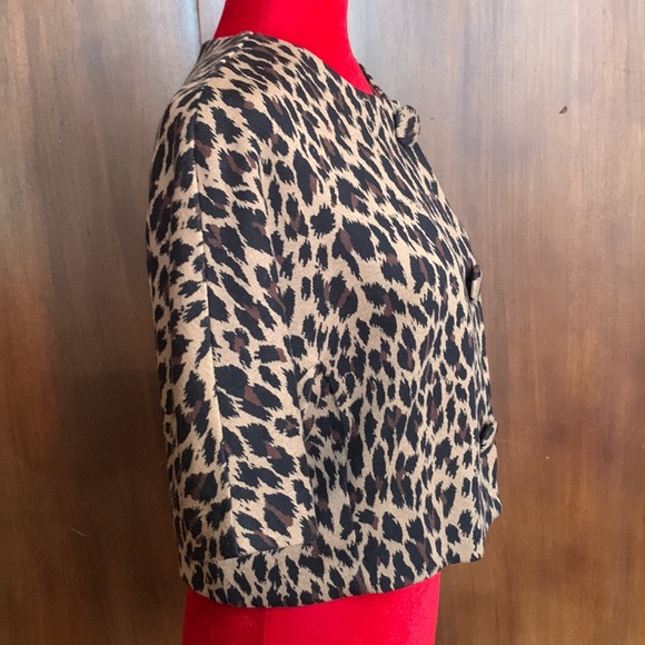 60s Vibes Cropped Leopard Jacket with Covered Buttons 8 - Picture 3 of 8